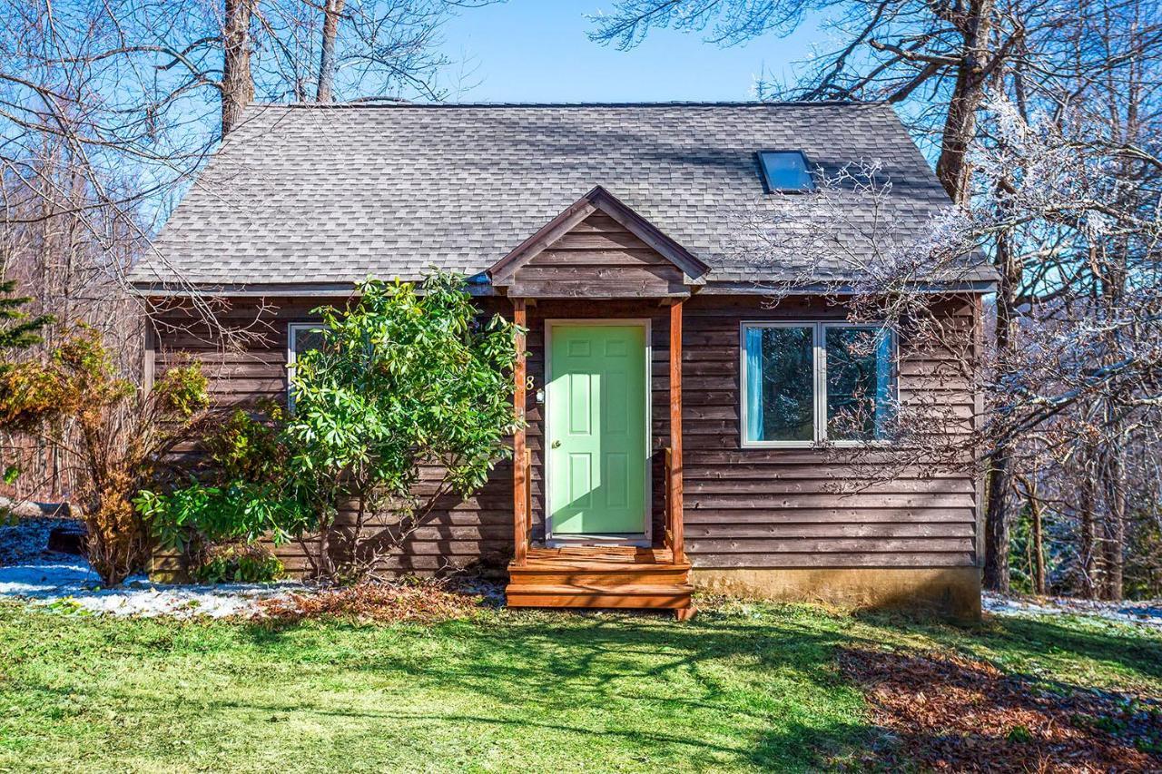 Love Ridge Mountain Lodging Lyndhurst Exterior foto