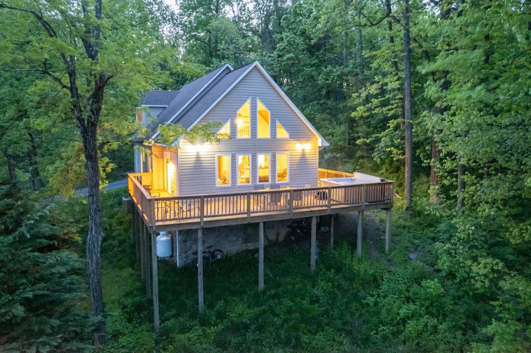Love Ridge Mountain Lodging Lyndhurst Exterior foto